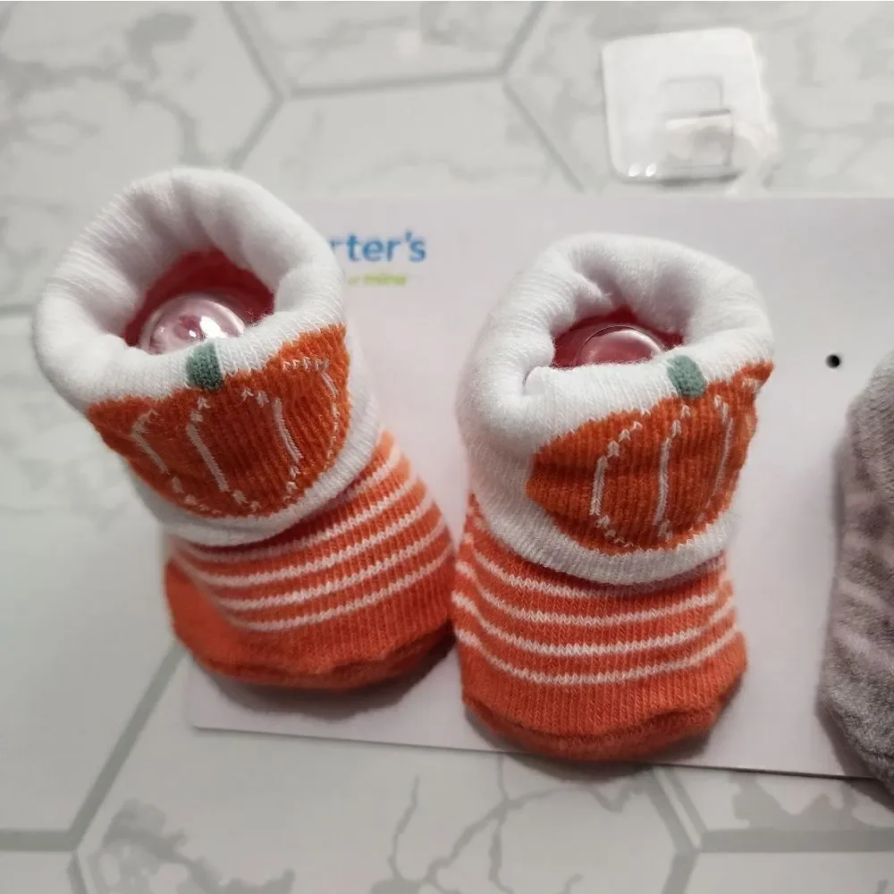 Carter’s Child Of Mine Fall 2 Pair Pack Booties Pumpkin & Turkey Newborn Socks